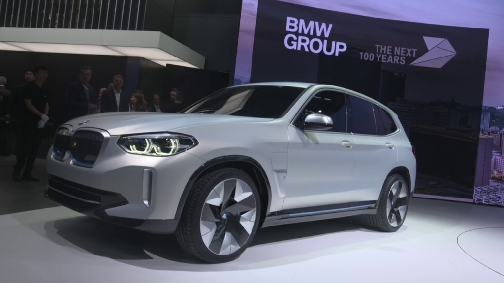 2025 BMW X3 Wallpaper