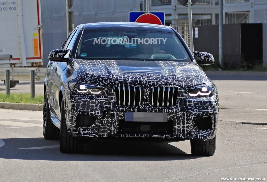 2020 BMW X6 M Powertrain