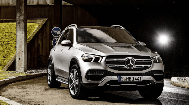 2020 Mercedes Benz GLE Revealed Hybrid Powertrain and Redesign