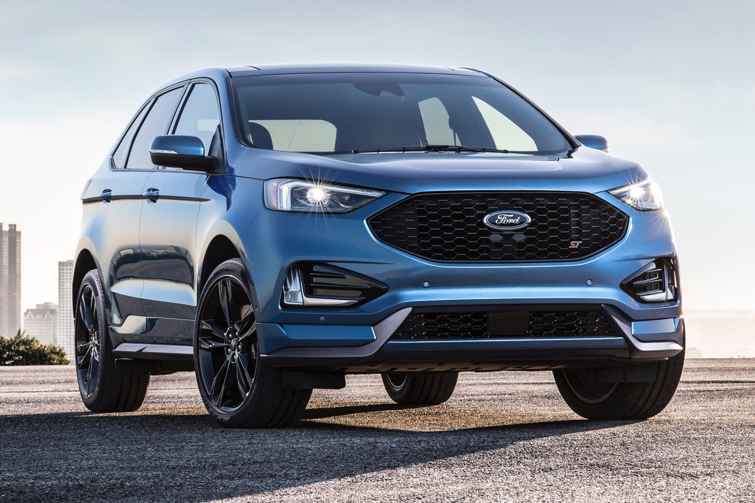 2025 Ford Edge Pictures