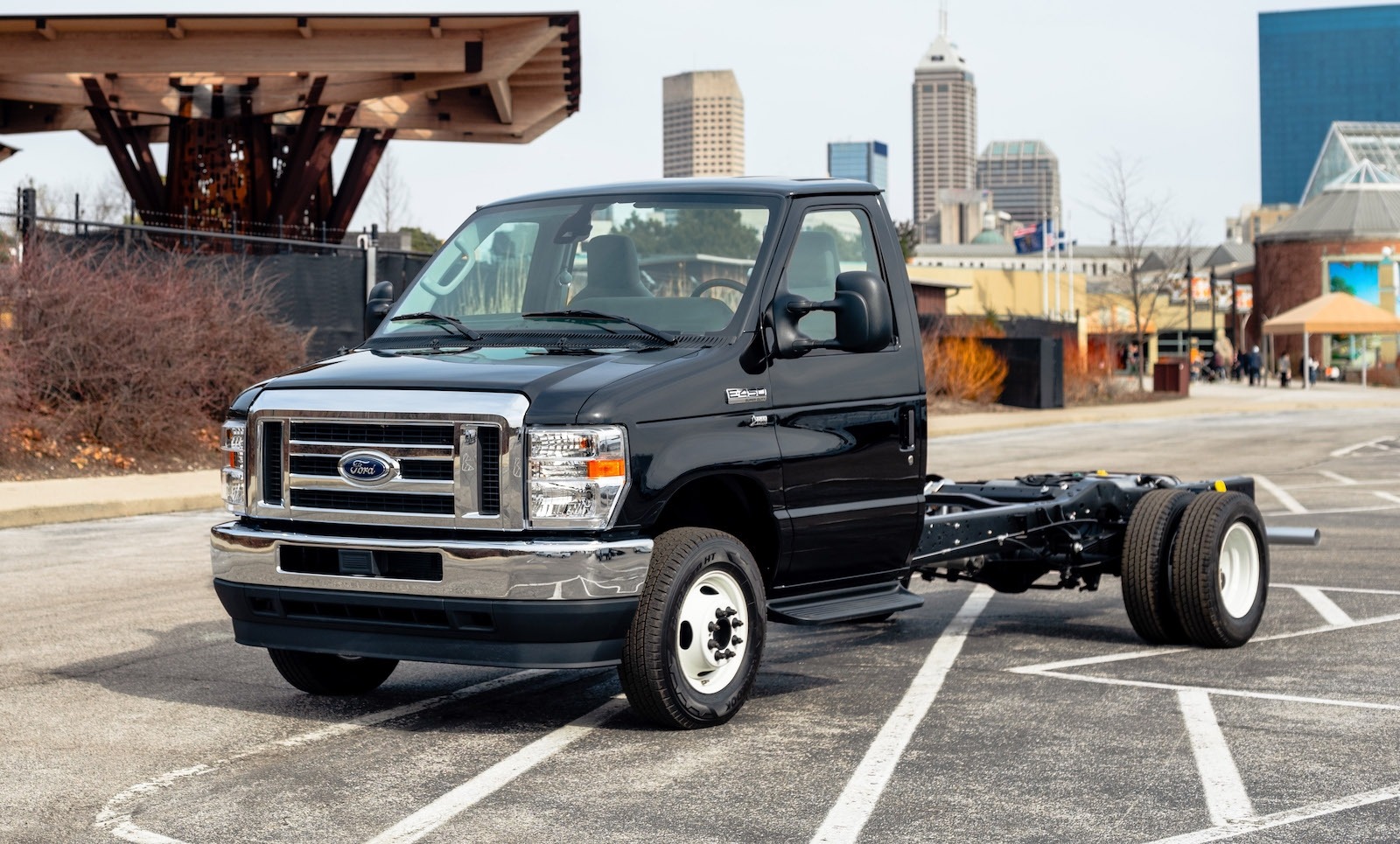 2025 Ford F450 Exterior