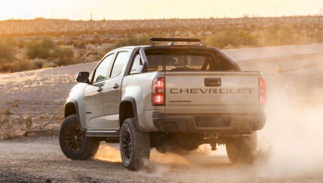 2025 Chevy Colorado ZR2 Wallpaper