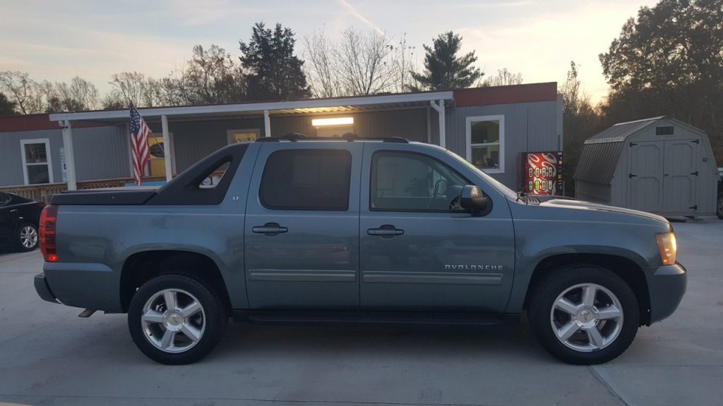 avalanche colorado 2023