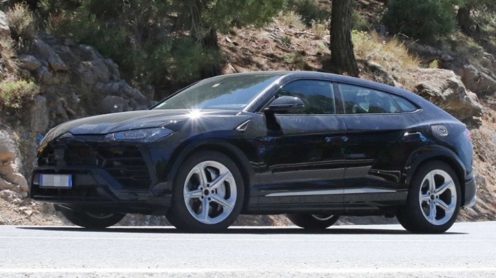 2024 Lamborghini Urus PHEV