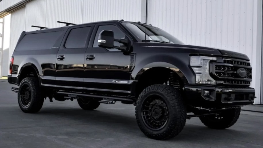 The New 2024 Ford Excursion Redesign, Specs, and Concept