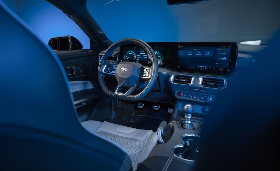 2024 Ford Mustang Dark Horse Interior